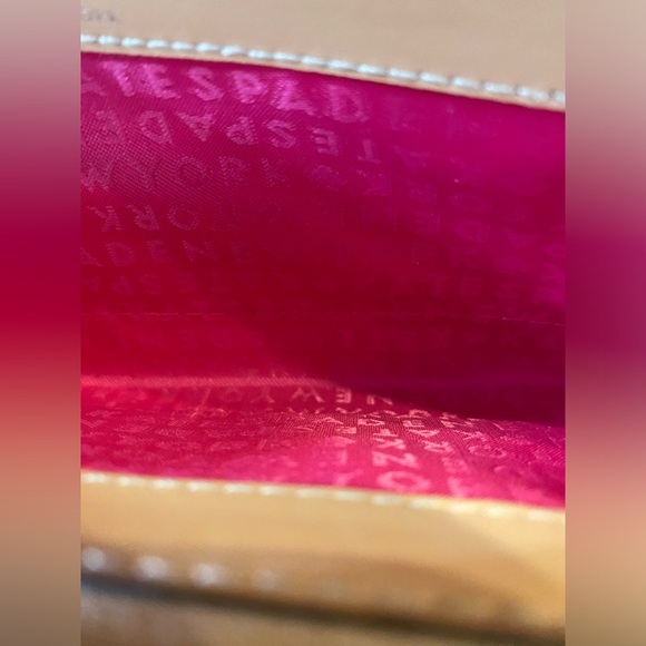 Kate Spade New York "Soffiano" Solid Red Leather Zip Around Wallet! - Picture 11 of 16